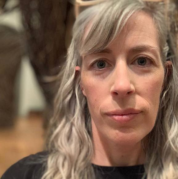 Meet your Posher, Kandie - Picture 1 of 1